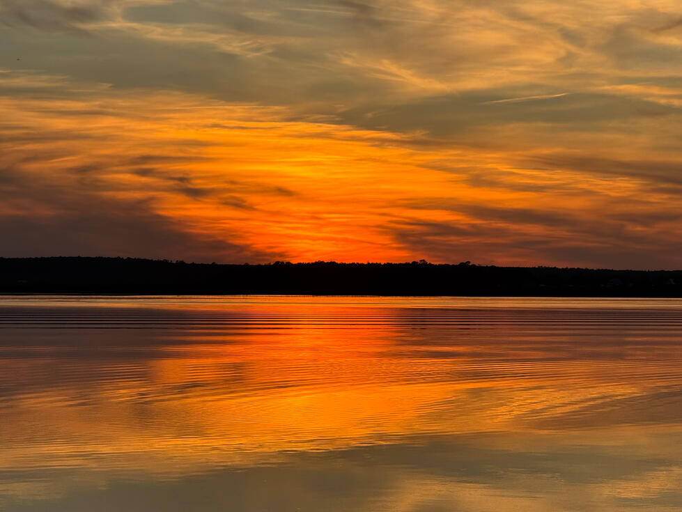 The stunning colors over Little Lake Kerr